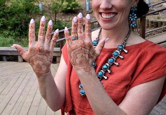 Elegance Henna