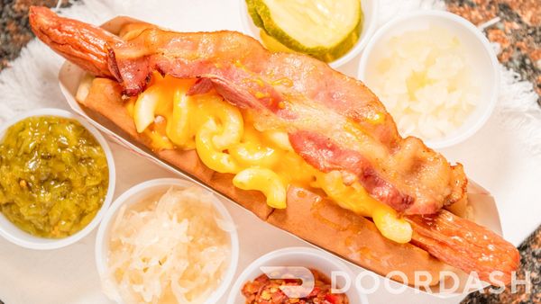 Bacon Mac and cheese dog