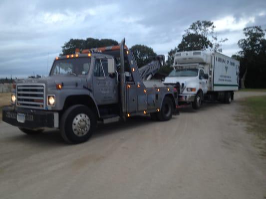 Medium Duty Truck Towing