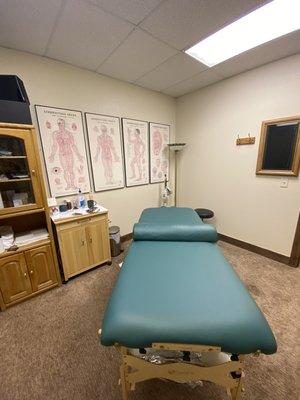 Acupuncturist/massage room