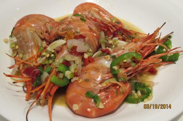 $63 a lb (9 pieces of prawns +-) Eric cooked it just right. Prawn is full of the Rose liquor favor. Well worth the money. 5*+.