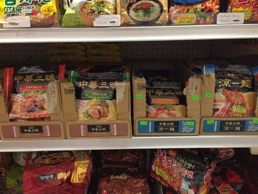 On the chong's market shelf and the oriental flavor(green) is my favorite one!