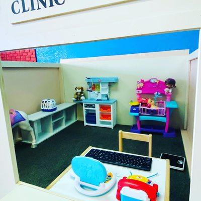 I those small rooms my daughter Love to play in small clinic