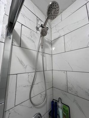 Replacement of the American showerhead with a European one