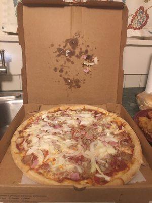 Meatlovers Pizza w/onion