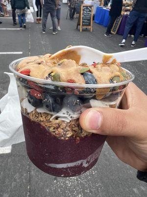 Acai bowl