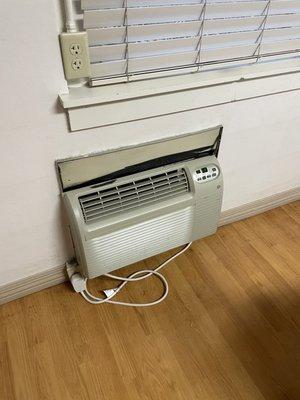 Window AC