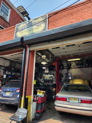 Chariot Auto Repair