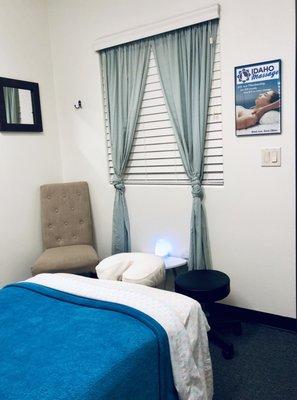 massage treatment room