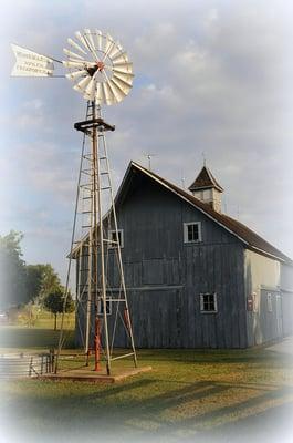 The Shroeder Barn (1902)