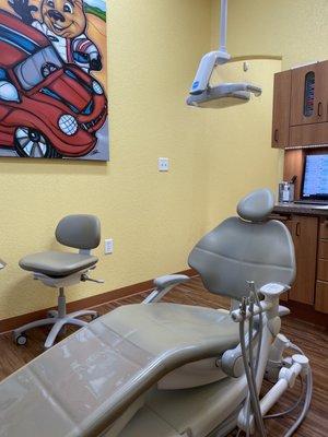 Dental chair