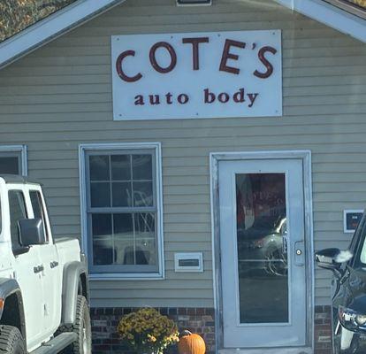 Cote's Auto Body