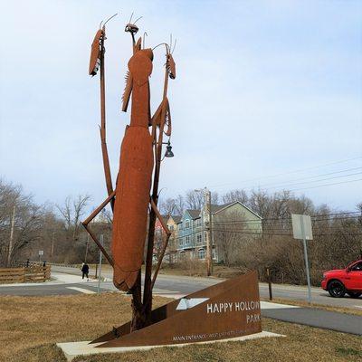 Harmony Afield - main entrance by Bill Secunda 2019 - Mantis with Lightning Bugs