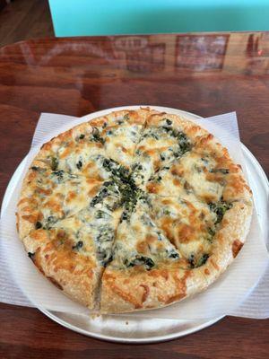 small spinach pizza