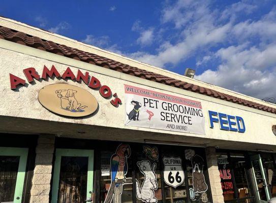 Armando's Pets and Grooming