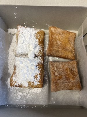 4 Beignets (~$7): 2 powdered sugar & 2 cinnamon sugar