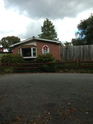 Tan-Zar Boarding Kennels & Cattery