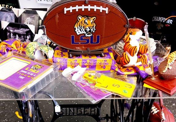 LSU gift items