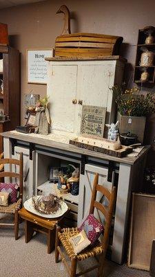 Simple Thyme Antiques & Primitives