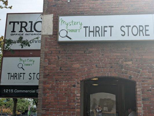 Mystery Thrift Bellingham Store Sign