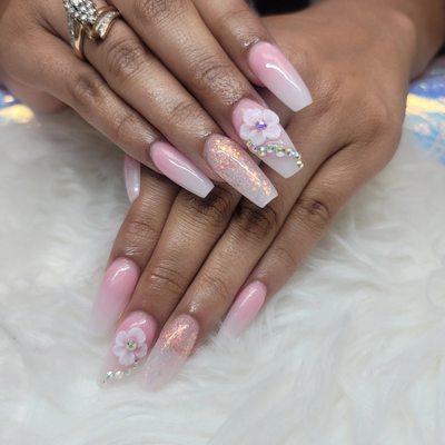 YEYETZI NAILS