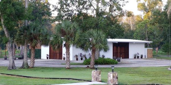 Beautiful White Barn - providing a rustic-modern feel