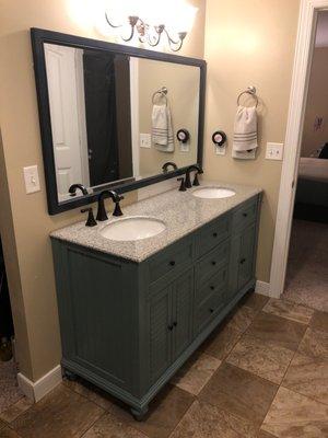 Double vanity