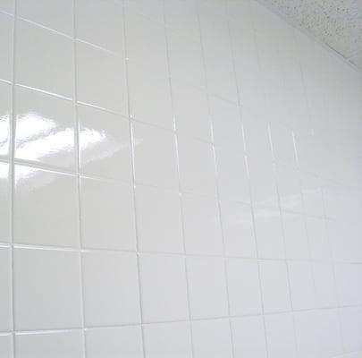 Wall tile refinishing