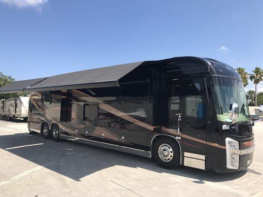 45' Entegra Cornerstone Luxury Diesel RV Rental