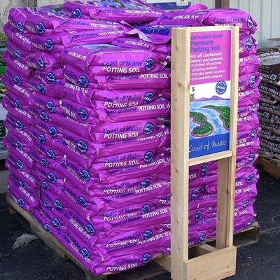 Bar Harbor Blend, Organic Potting Mix - Pallet at your local garden center