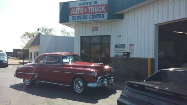 Dave's Auto & Truck Service Center