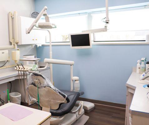 The newly remodeled exam rooms at South Market Dental are equipped with advanced technology to help provide the very best care.