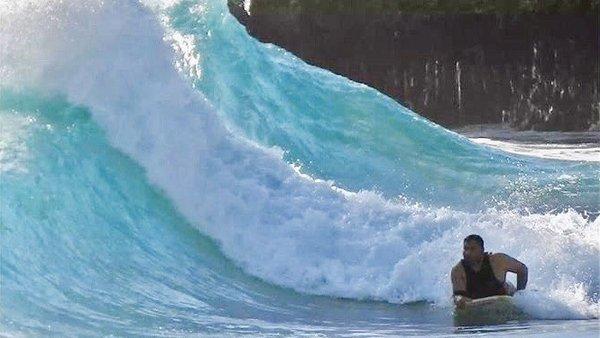 Ballistic Board Company Hawaii * December 08, 2019 Photo: KEKAI PAULSEN  Rider: JOSH MEDEIROS