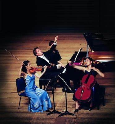 Trio con Brio Copenhagen performing January 4, 2012!