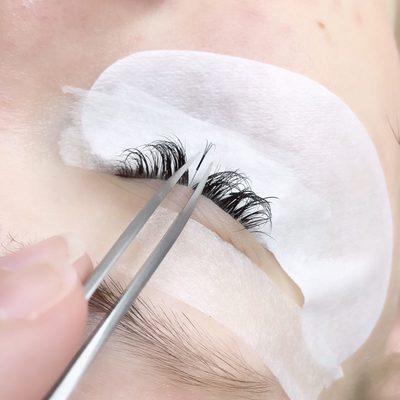 Healthy lash growth