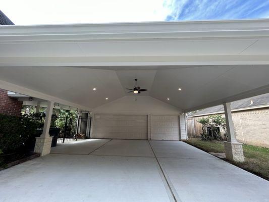 Perfect carport! Excellent craftmanship!