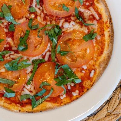 Vegan & gluten free margherita pizza