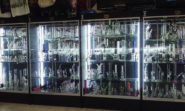 Huge selection of water pipes and ash catchers