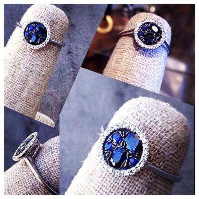 Gorgeous sapphire and diamond ring!!