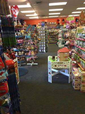 Learning Express of Needham -- 53 Chestnut Street, Needham      Interior