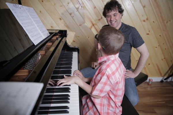 Gary Wehrkamp teaching a piano lesson in his Stroudsburg PA studio