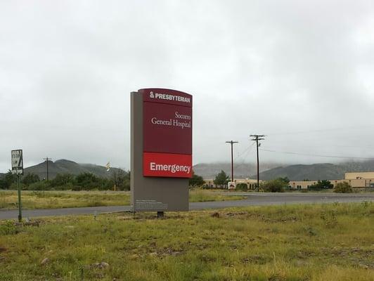 ER entrance sign