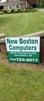 New Boston Computers provides  expert computer repair. Diagnosis & repair done in 24 hours. Repair all makes. We sell refurbed computers.