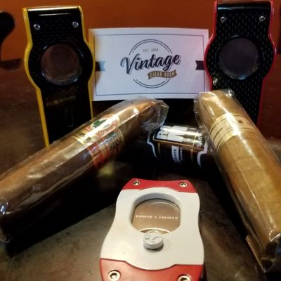 Vintage Cigar Room offers a classic style to enhance your Cigar experience.