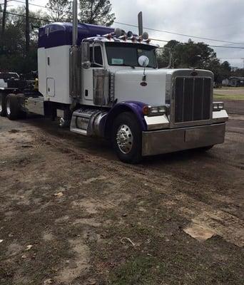 Joey Ross Towing | (936) 560-4159 | Nacogdoches, TX | 24 Hour Towing Service | Light Duty Towing | Medium Duty Towing | Heavy...