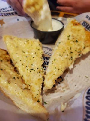 Cheesy Garlic Bread