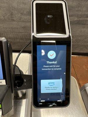 Self-checkout palm payment option. Yes!