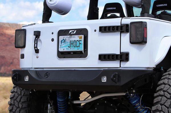 Our Billet Door Handles and Tailgate Hinges couldn't look any better on this Wrangler JK.