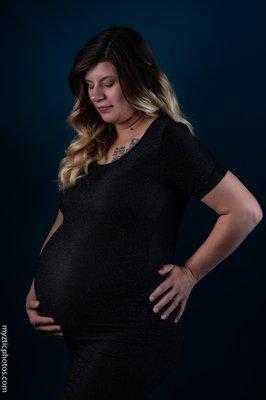 Maternity in Studio