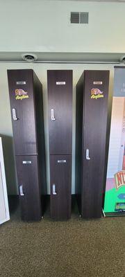 24/7 order pick up lockers